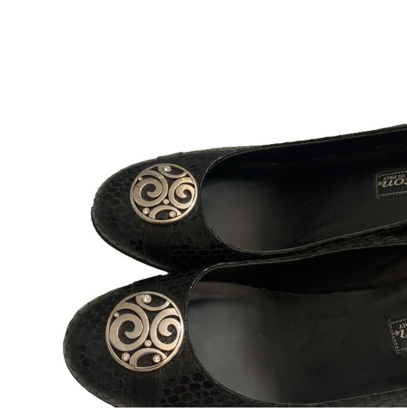 Brighton Python leather black heels like new size 7 made in Italy - Picture 9 of 10